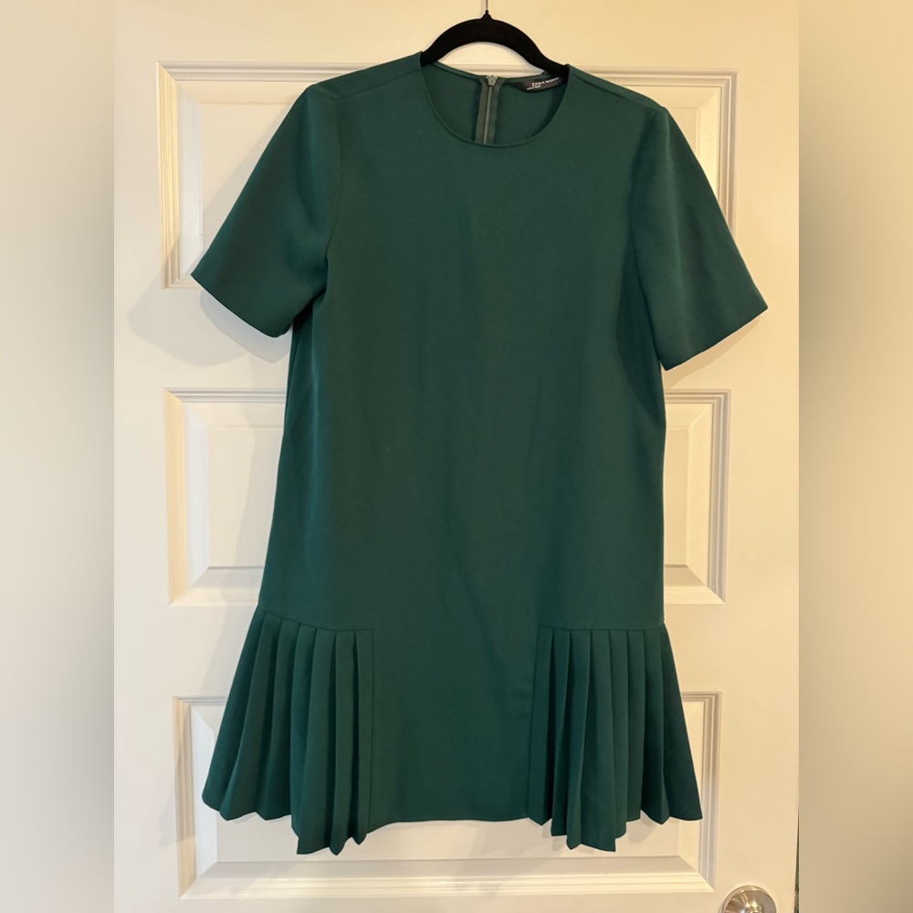 Zara green pleated short dress. Perfect for a holiday party!